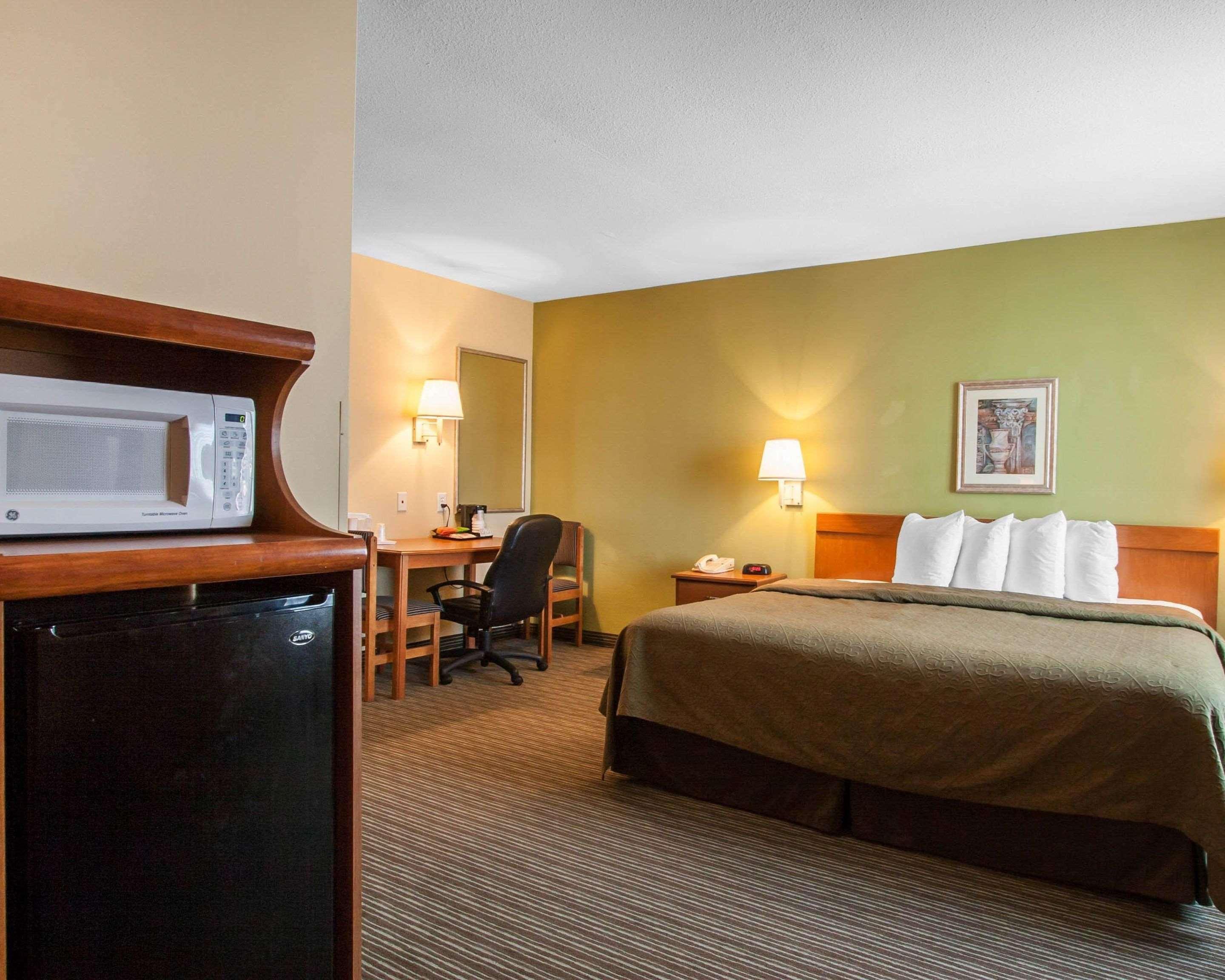 Quality Inn Joplin I-44 Екстер'єр фото