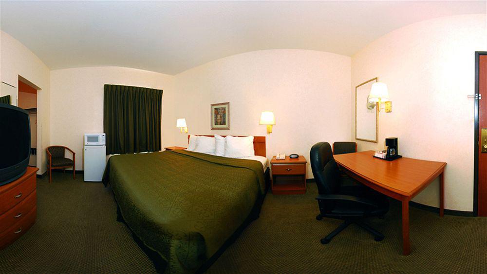 Quality Inn Joplin I-44 Екстер'єр фото